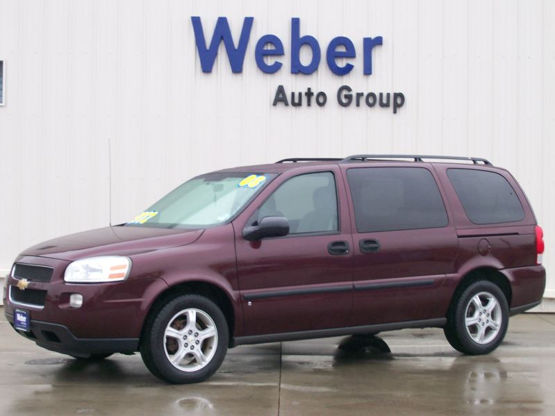 2008 chevy uplander van